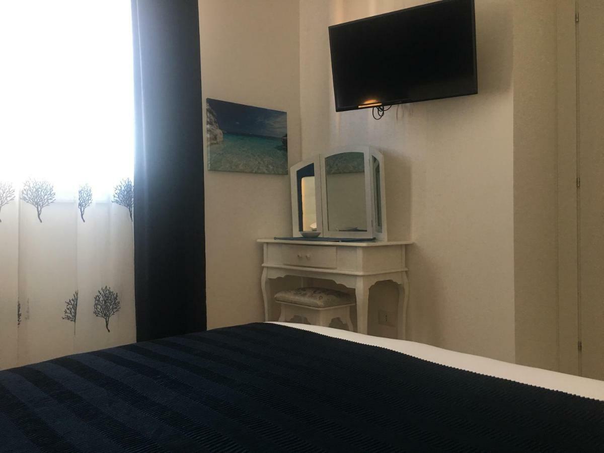 Blue Sea Rooms Apartment Cagliari Kültér fotó