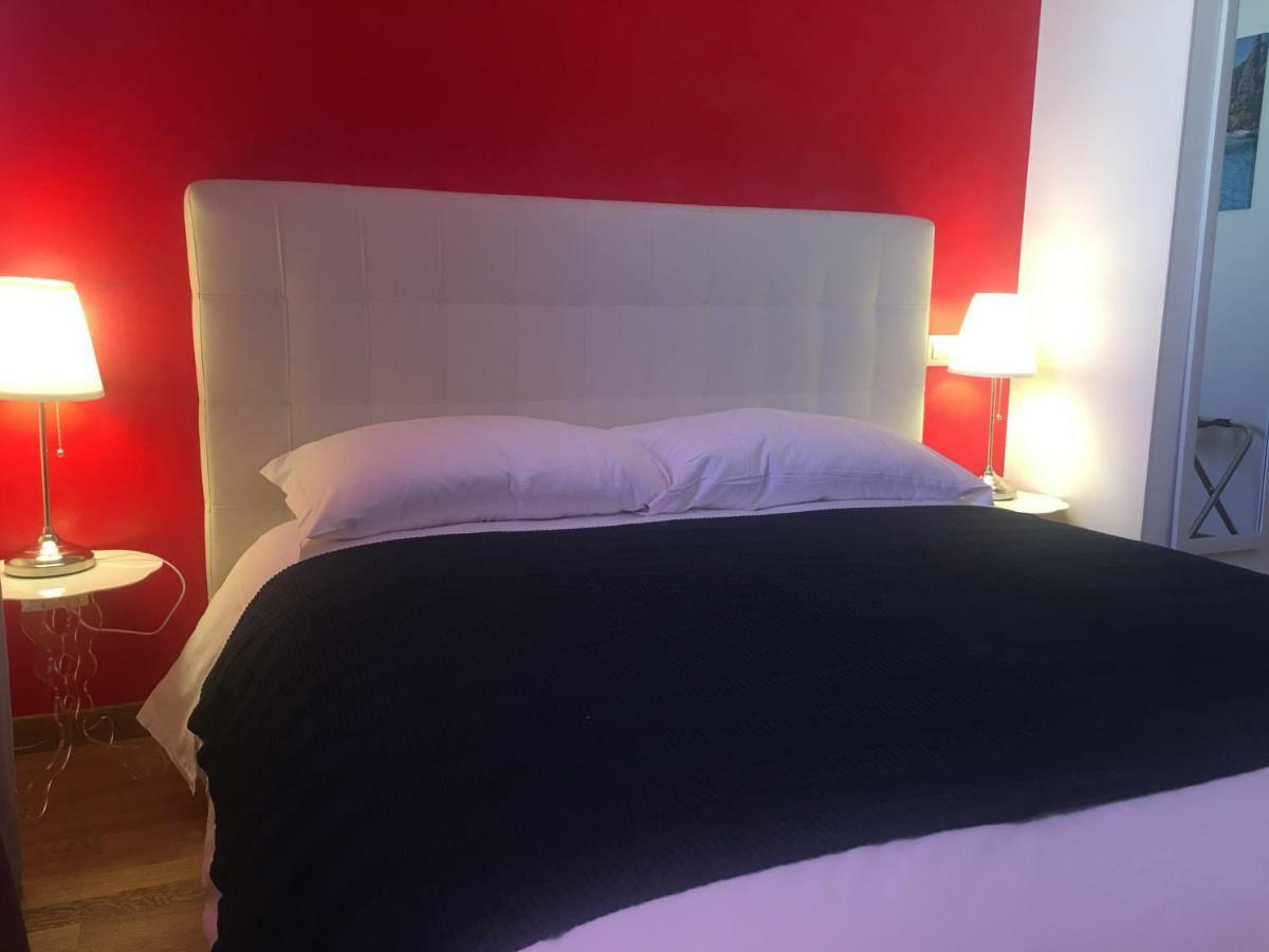 Blue Sea Rooms Apartment Cagliari Kültér fotó